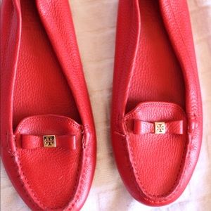 Tory Burch Ludlow Driver Tumbled Leather Flats 7